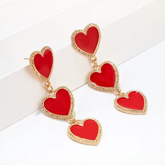 3 Hearts Long Dangle Earring - Picture 5 of 5